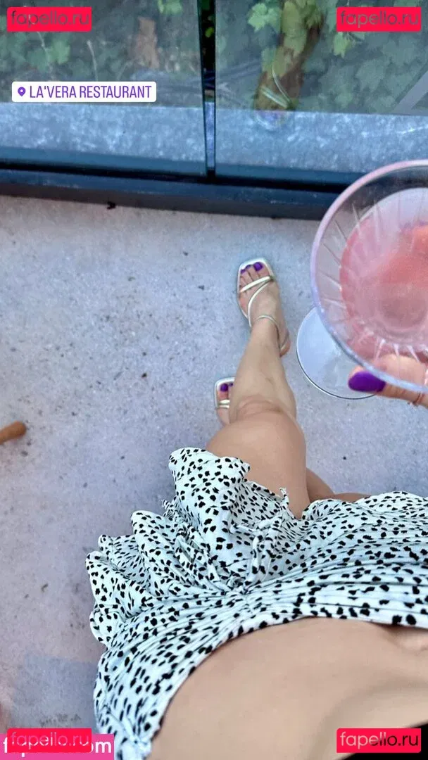 Merve Elmas Onlyfans Photo Gallery 