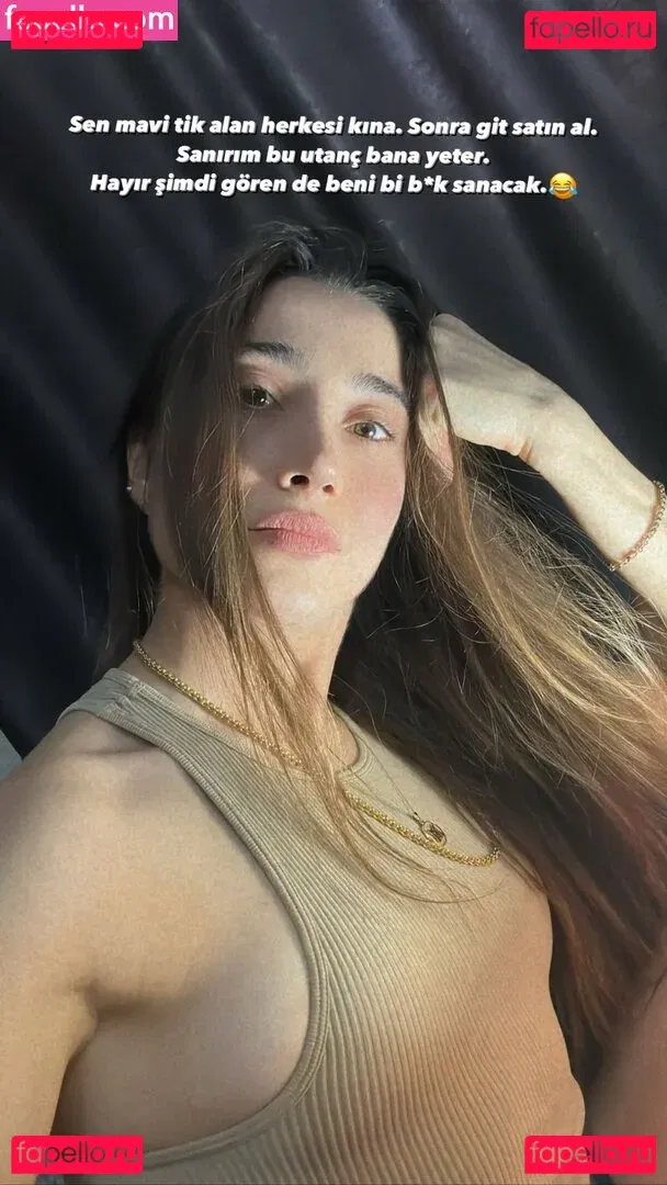 Merve Elmas Onlyfans Photo Gallery 