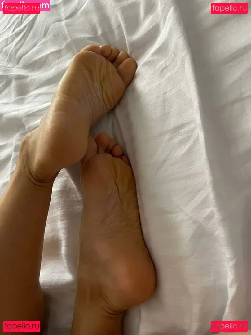 Merve Elmas Onlyfans Photo Gallery 