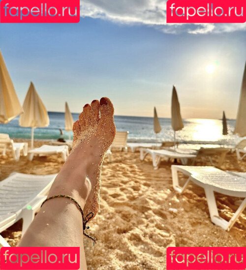 Merve Elmas Onlyfans Photo Gallery 