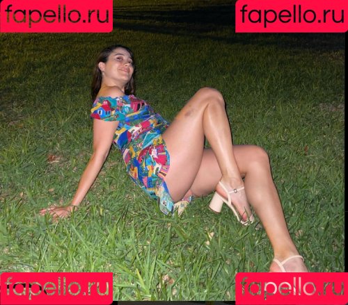 Merve Elmas Onlyfans Photo Gallery 