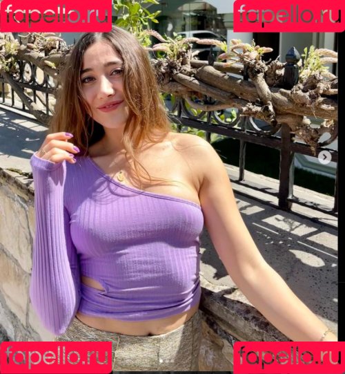 Merve Elmas Onlyfans Photo Gallery 