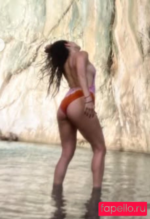 Merve Elmas Nude Onlyfans Photo 10