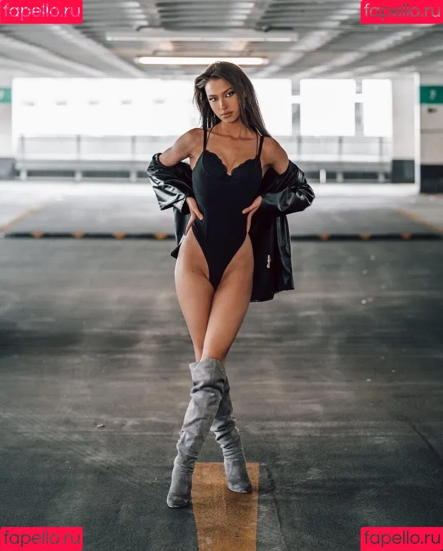 eliza-rose20 Onlyfans Photo Gallery 