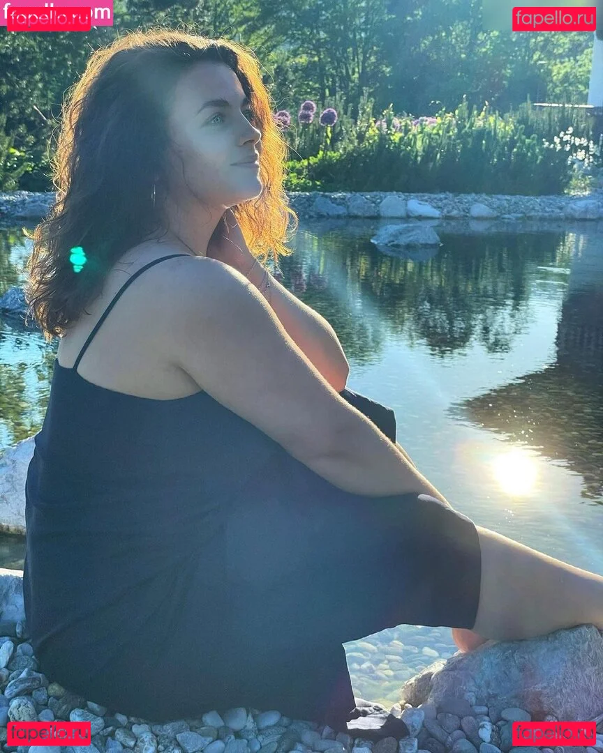 Ronja Forcher Onlyfans Photo Gallery 