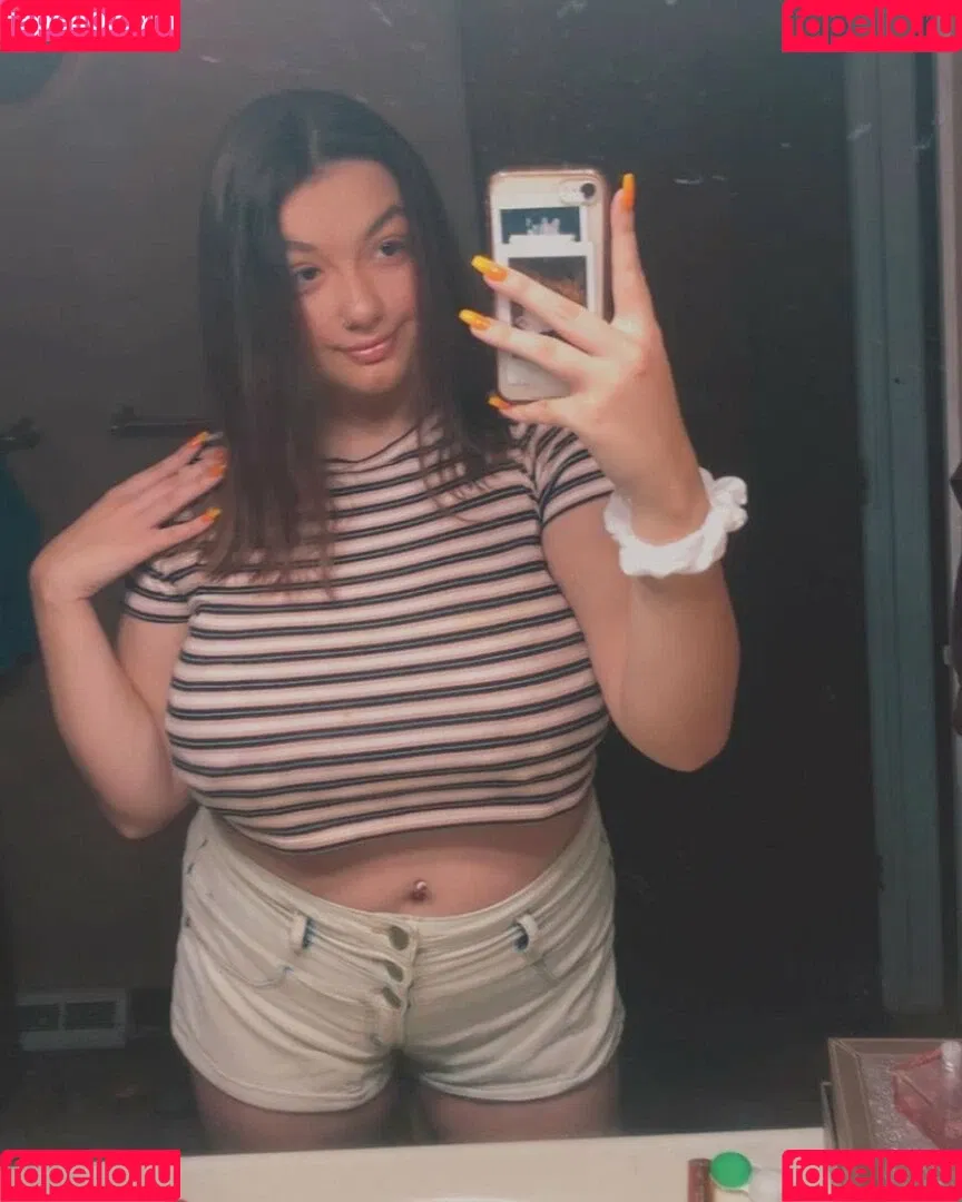 Shayla Ceccardi Onlyfans Photo Gallery 
