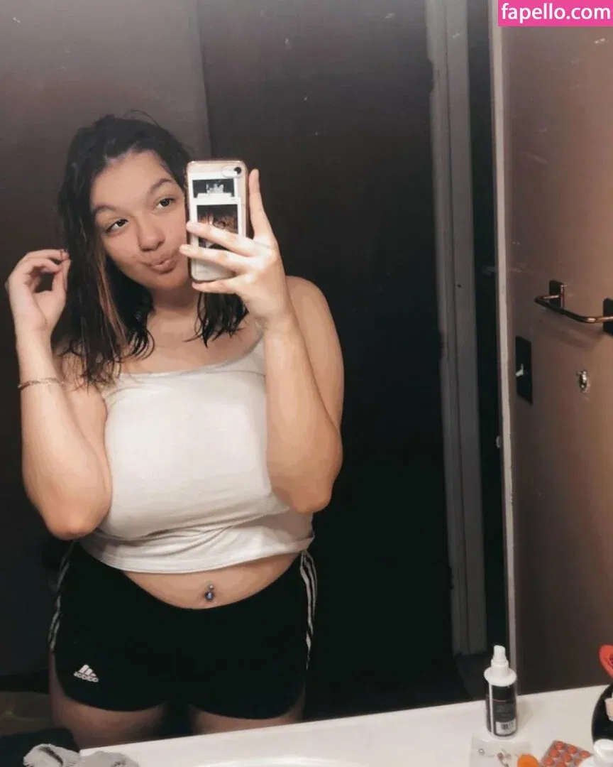 Shayla Ceccardi Onlyfans Photo Gallery 