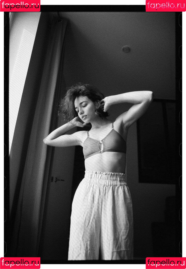 Ella Flare Onlyfans Photo Gallery 