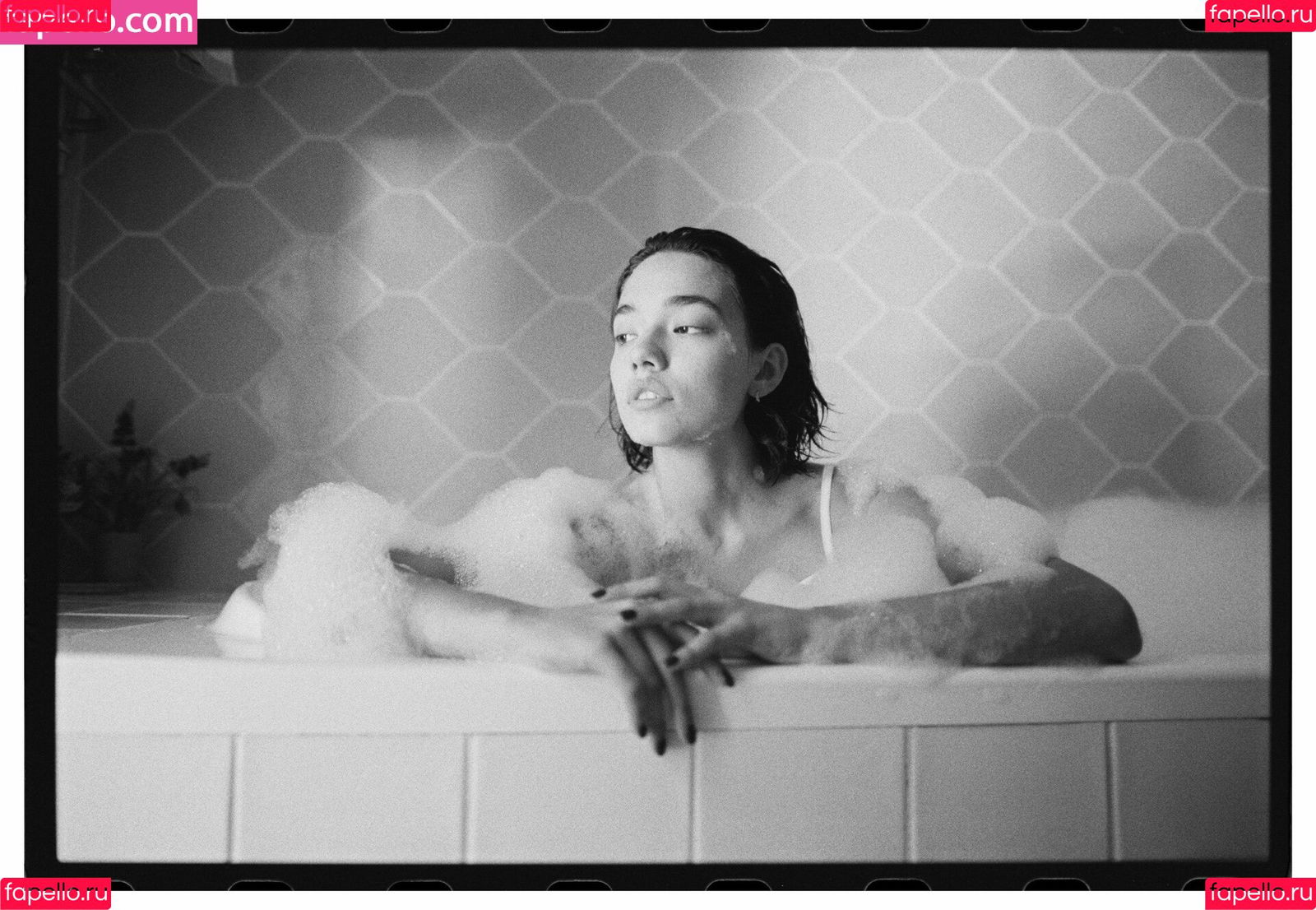 Ella Flare Onlyfans Photo Gallery 