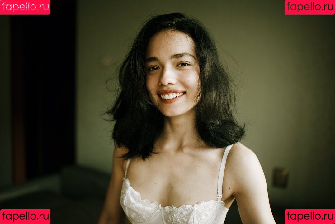 Ella Flare Onlyfans Photo Gallery 