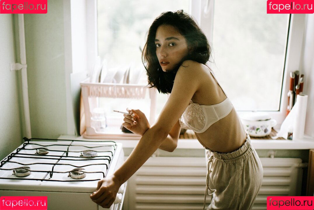 Ella Flare Onlyfans Photo Gallery 