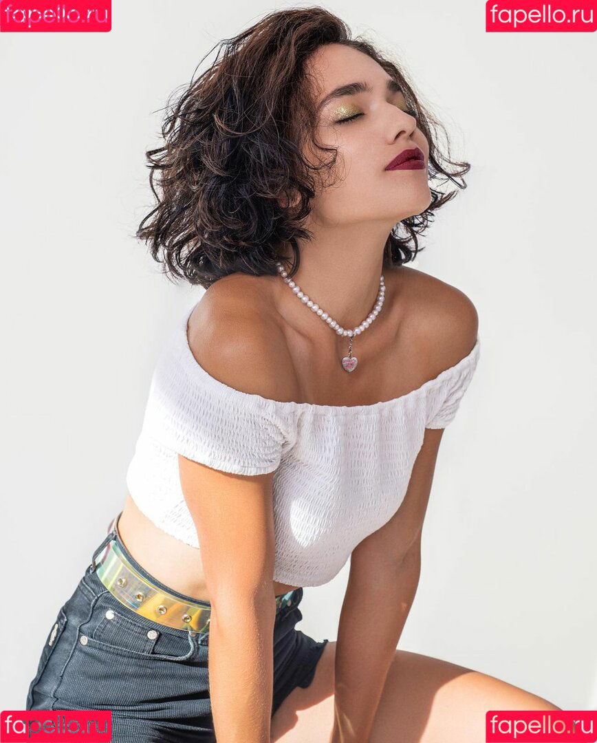 Ella Flare Onlyfans Photo Gallery 