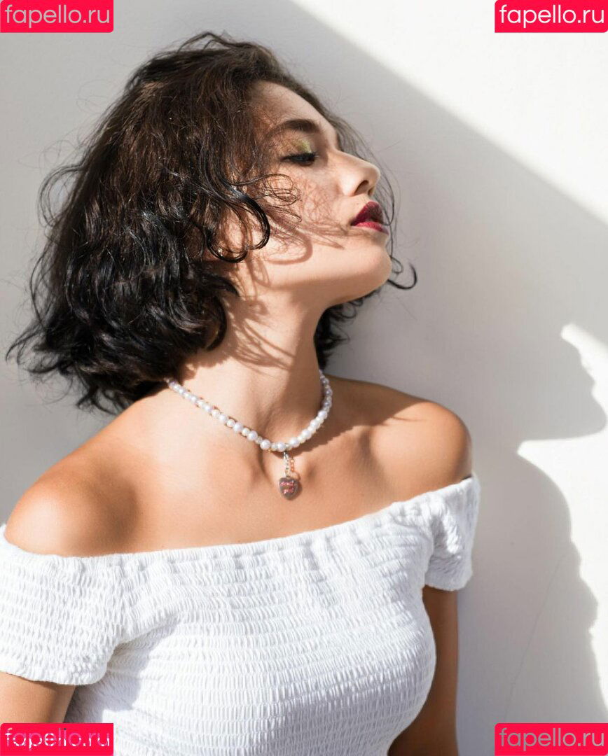 Ella Flare Onlyfans Photo Gallery 