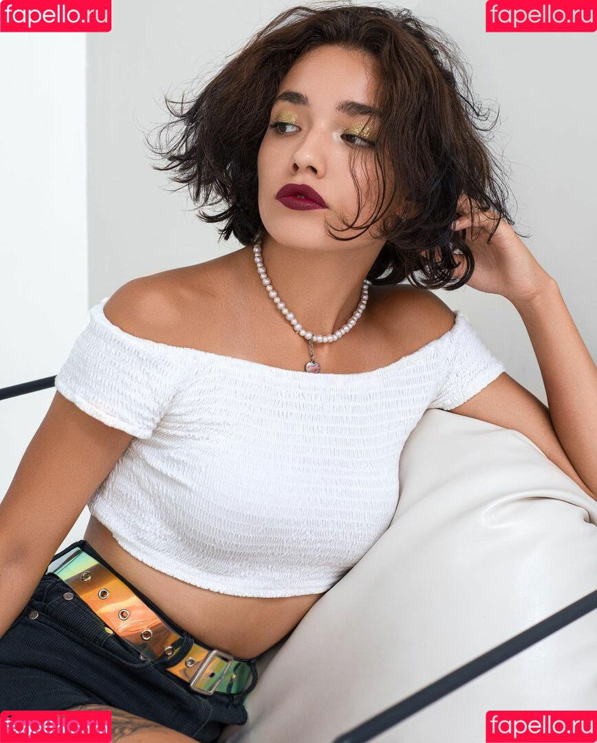 Ella Flare Onlyfans Photo Gallery 