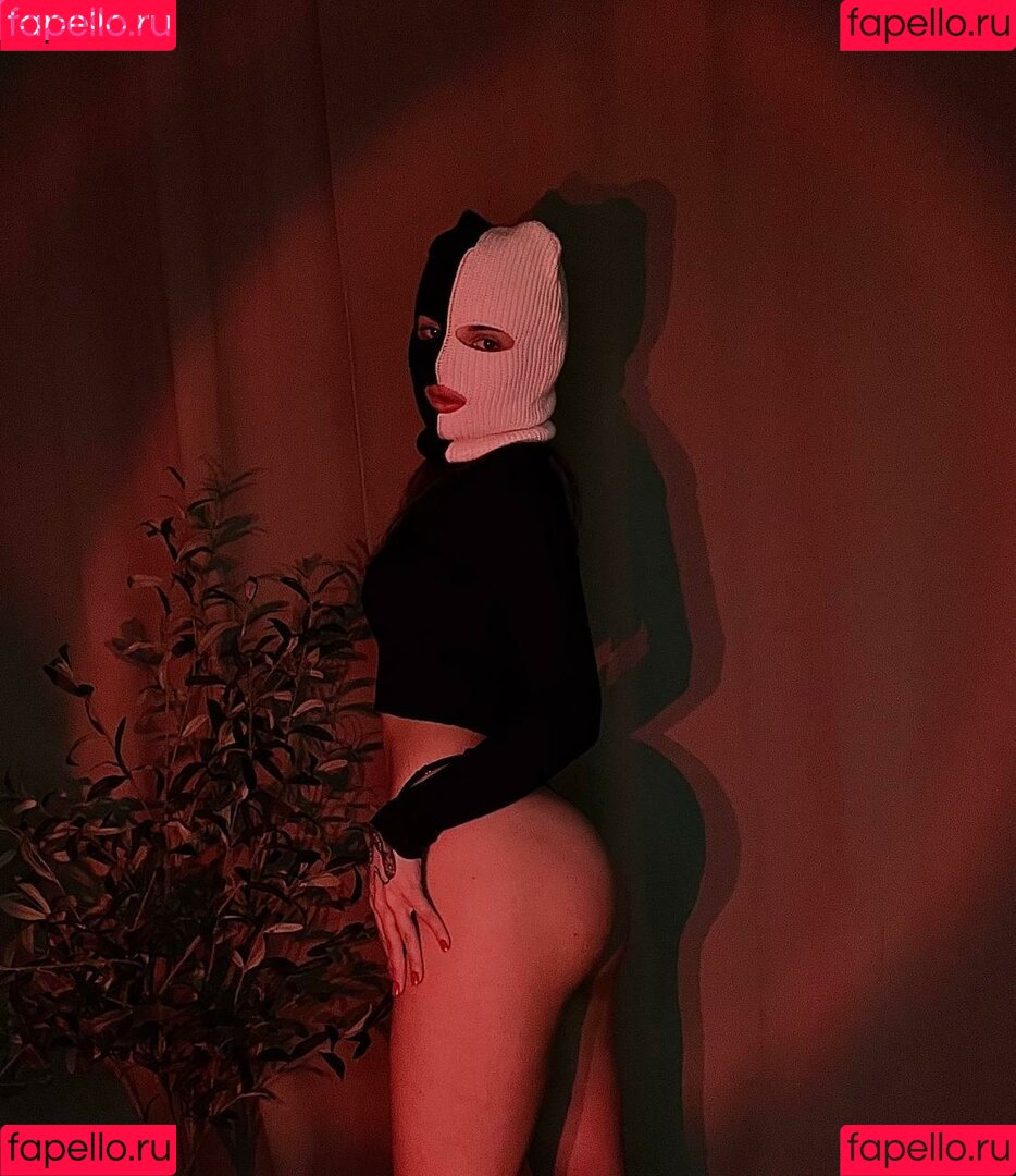 Ella Flare Onlyfans Photo Gallery 