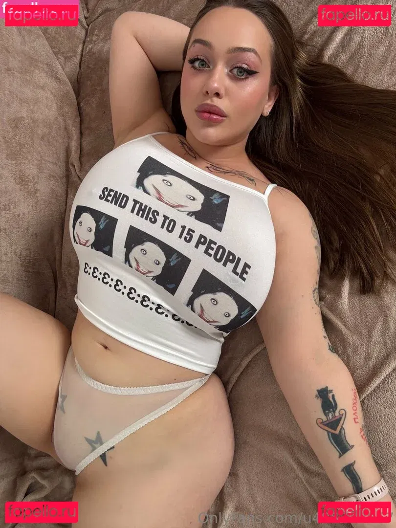 KiraClark Onlyfans Photo Gallery 