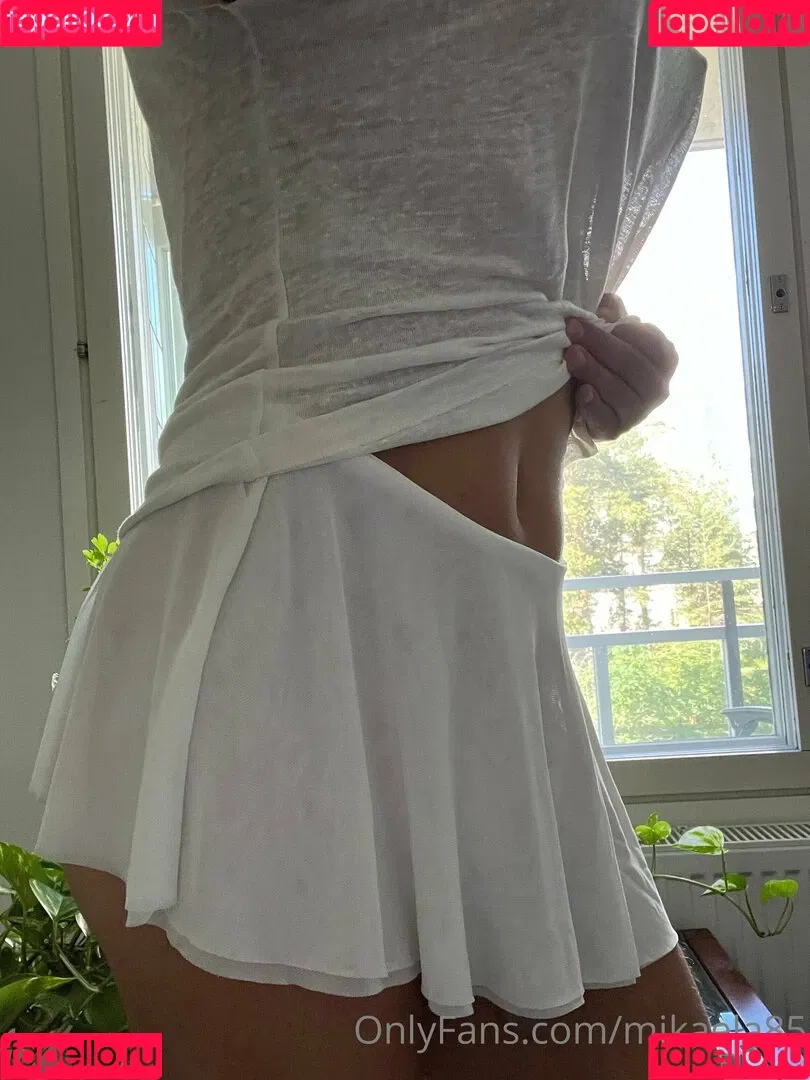 mikaela85 Onlyfans Photo Gallery 