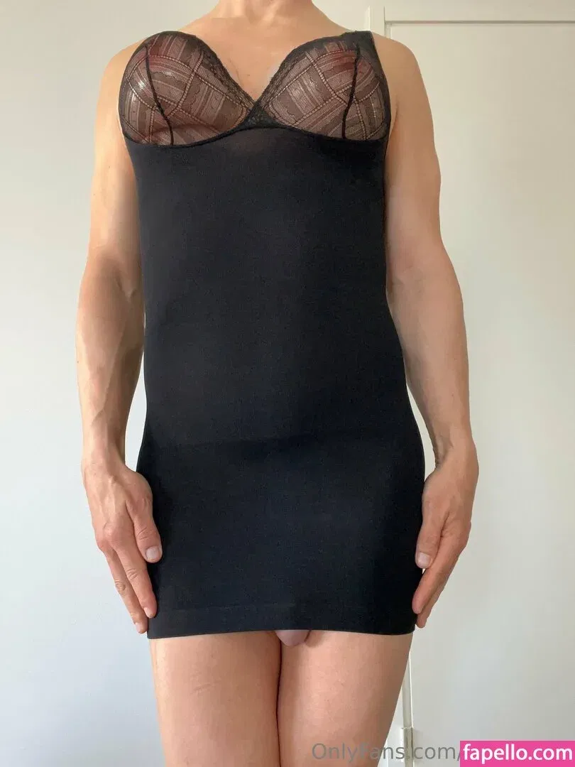 mikaela85 Onlyfans Photo Gallery 