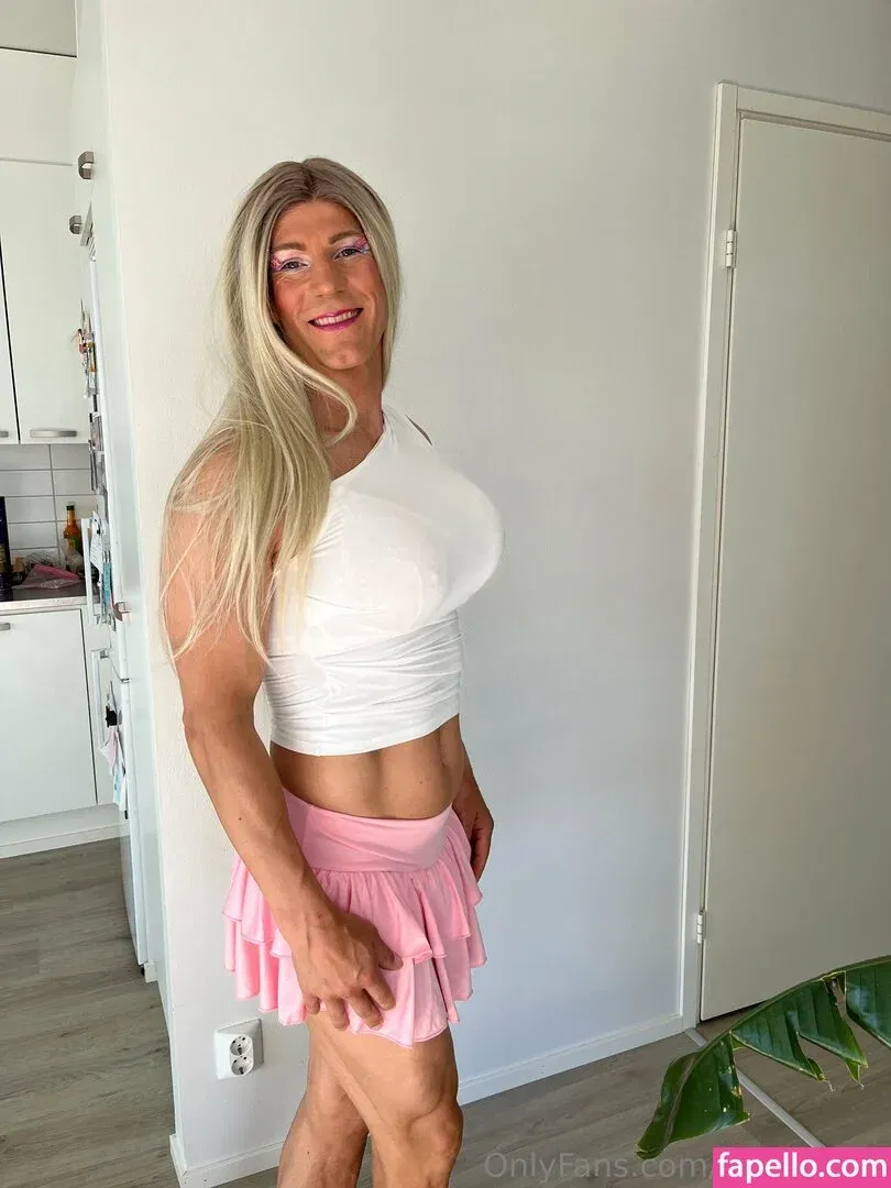 mikaela85 Onlyfans Photo Gallery 