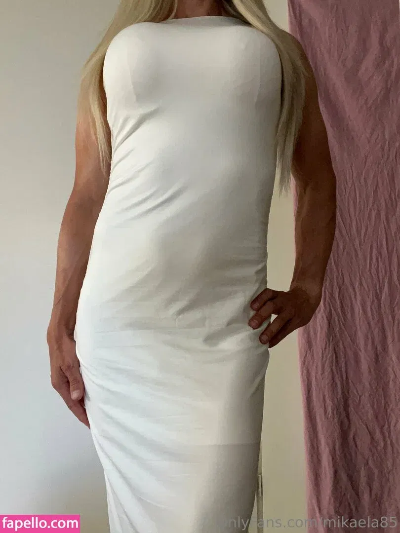 mikaela85 Onlyfans Photo Gallery 