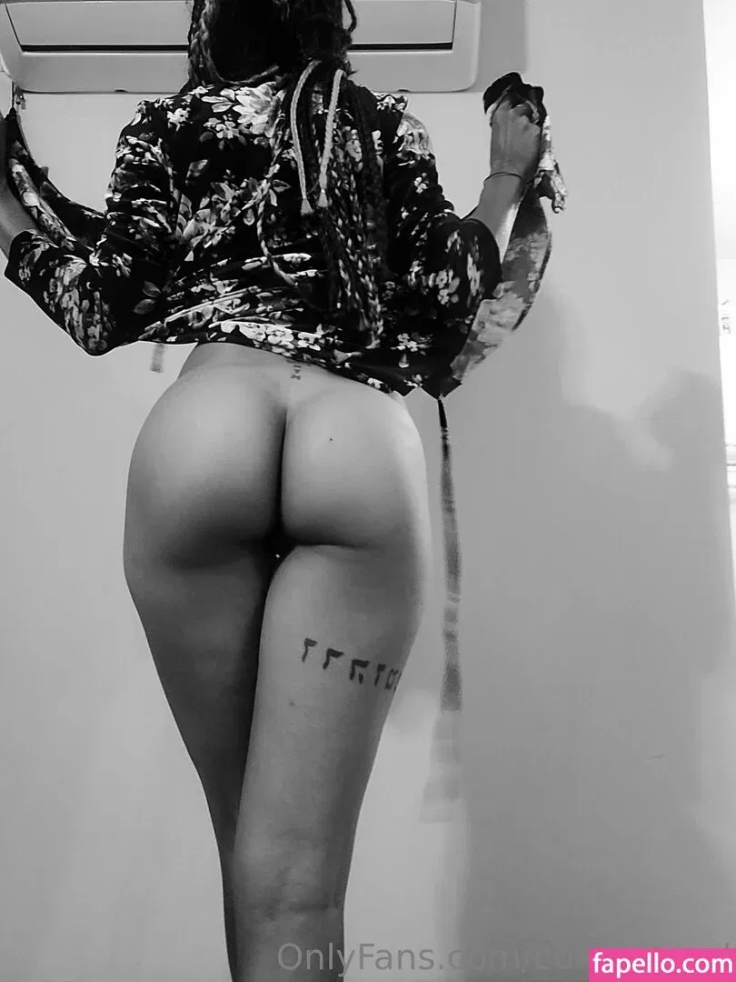 culonatural Onlyfans Photo Gallery 