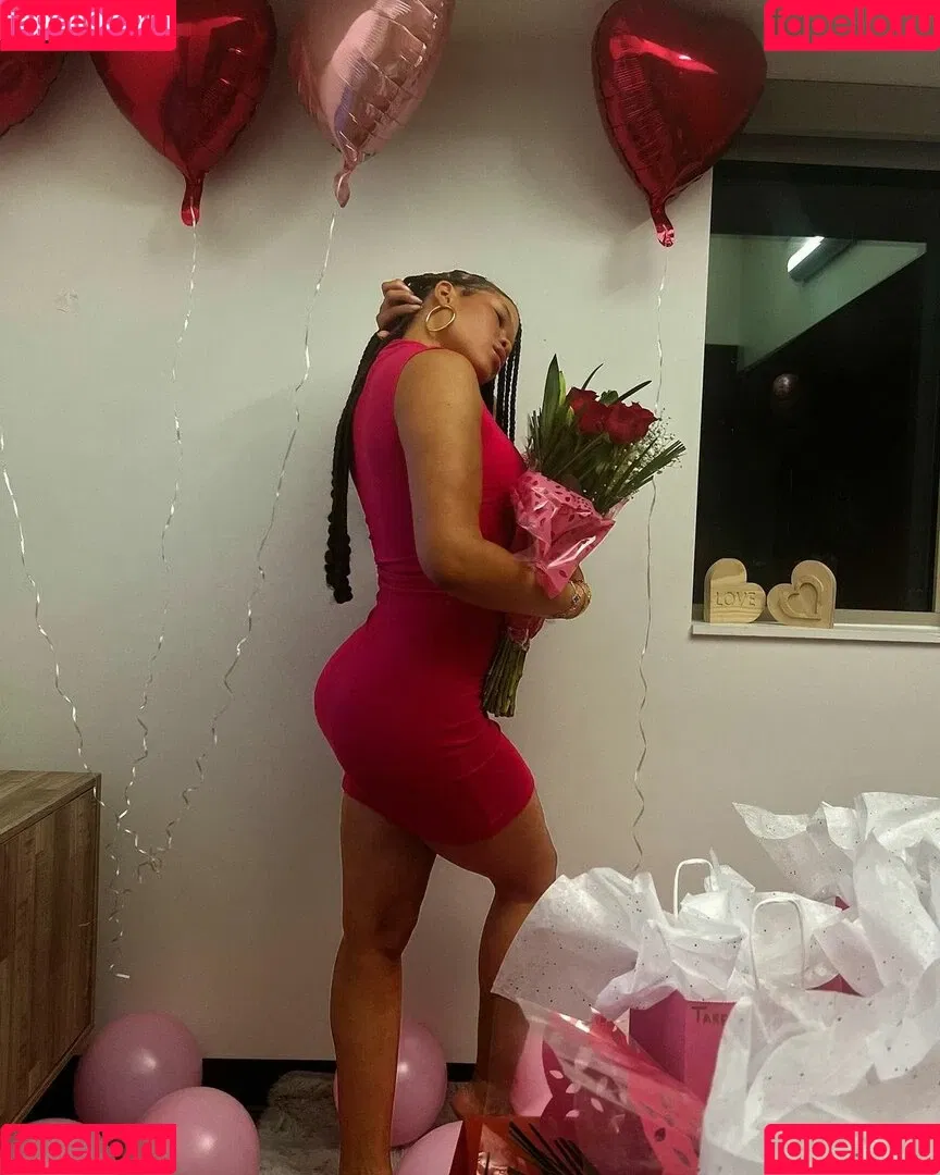 Storm Reid Onlyfans Photo Gallery 