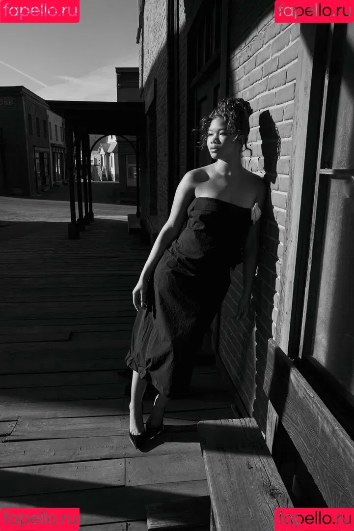 Storm Reid Onlyfans Photo Gallery 