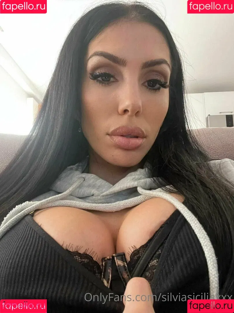 silviasiciliaxxx Onlyfans Photo Gallery 