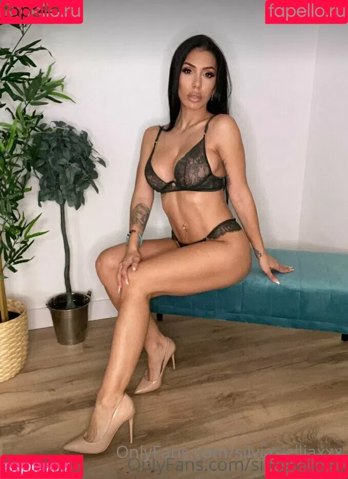 silviasiciliaxxx Onlyfans Photo Gallery 