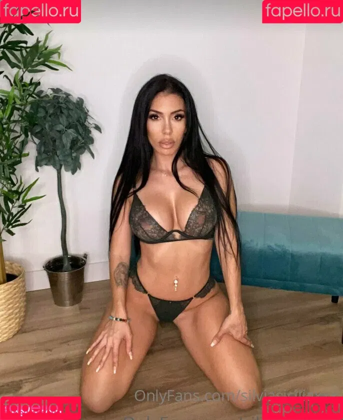 silviasiciliaxxx Onlyfans Photo Gallery 