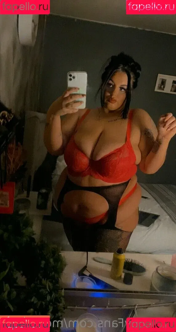 meg_bxxx Onlyfans Photo Gallery 