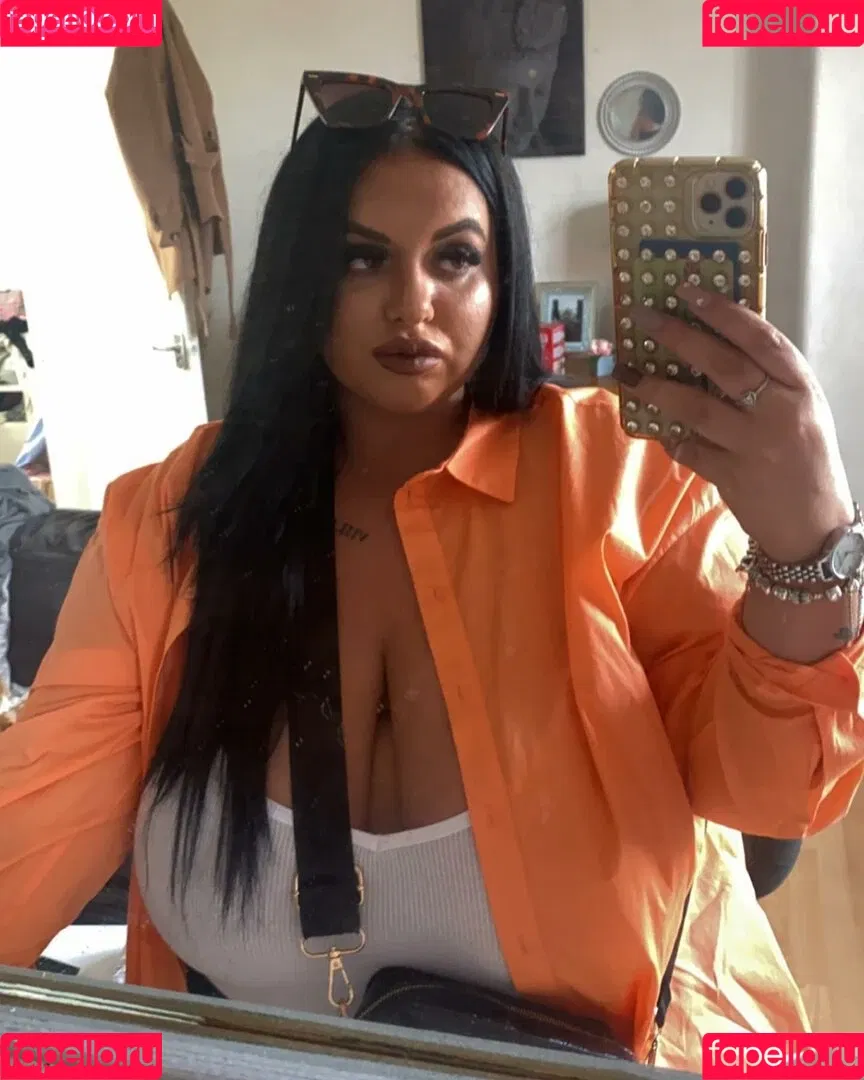 meg_bxxx Onlyfans Photo Gallery 