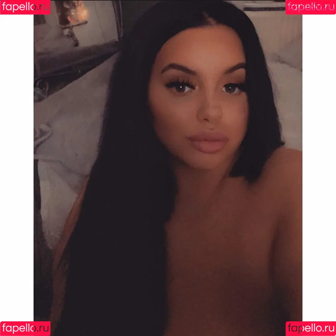 meg_bxxx Onlyfans Photo Gallery 