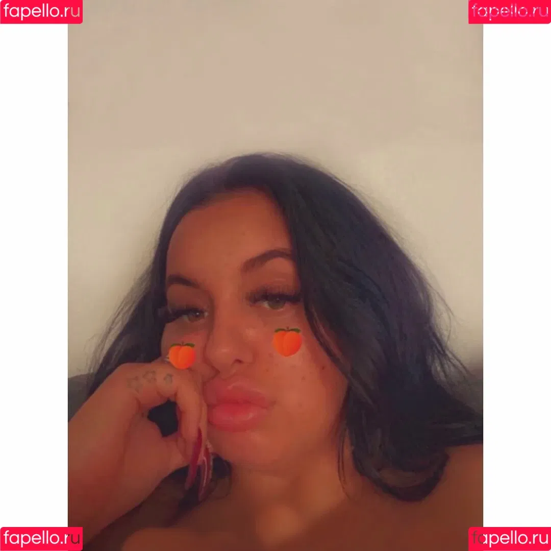 meg_bxxx Onlyfans Photo Gallery 