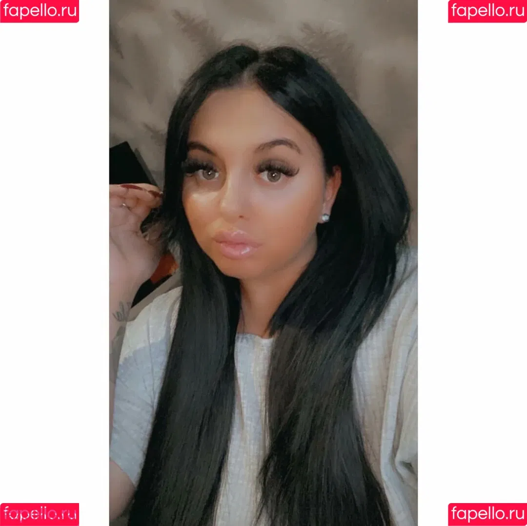 meg_bxxx Onlyfans Photo Gallery 