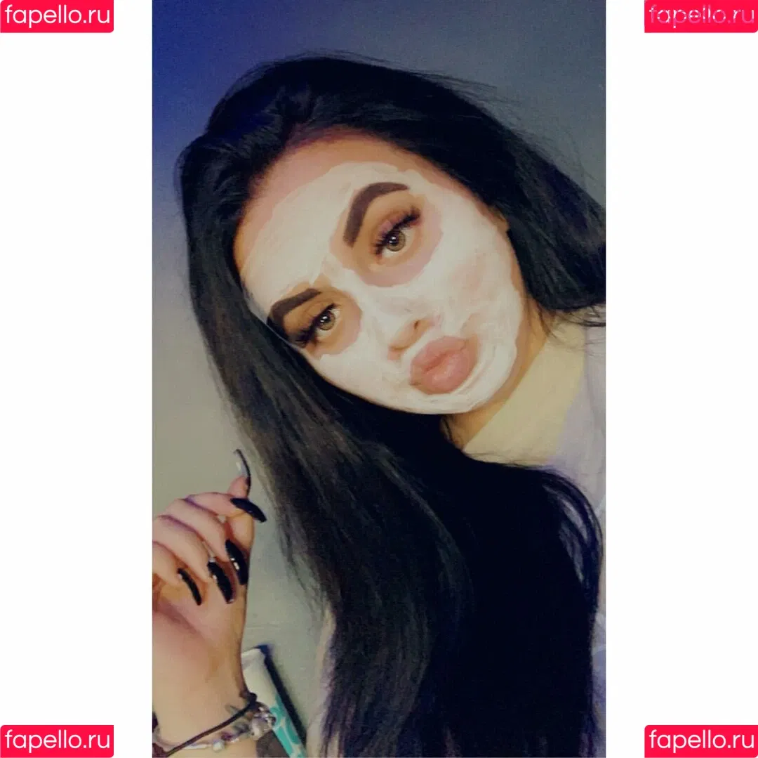meg_bxxx Onlyfans Photo Gallery 