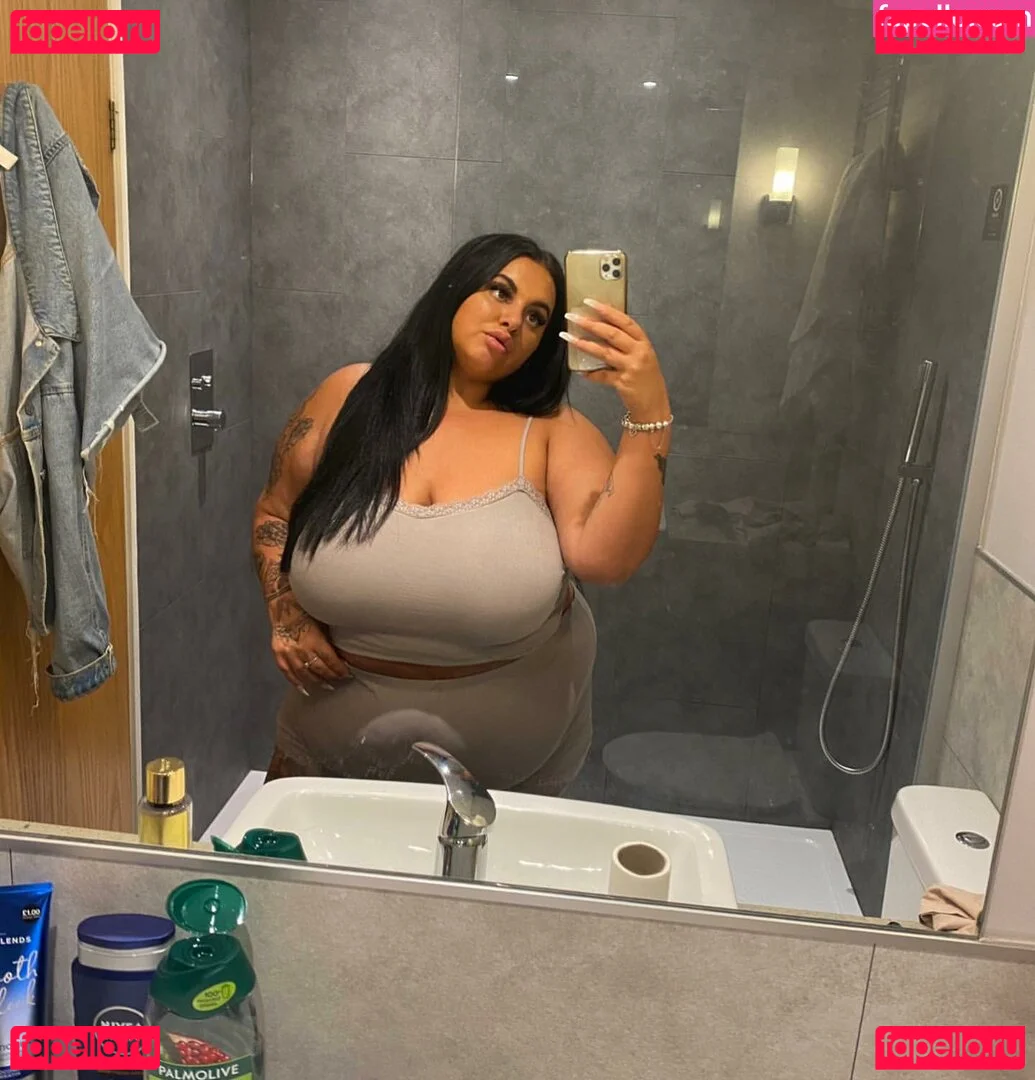 meg_bxxx Onlyfans Photo Gallery 