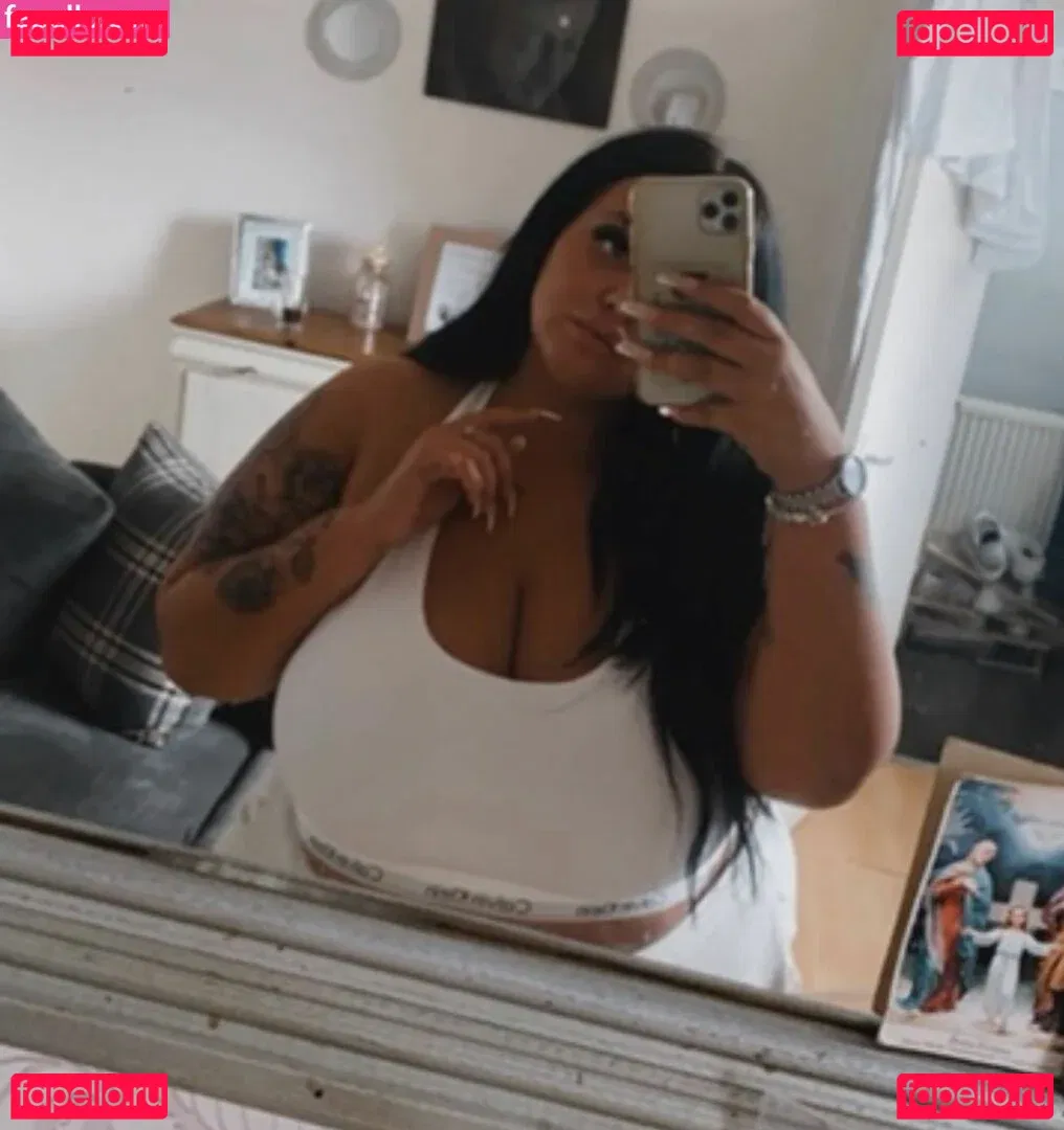 meg_bxxx Onlyfans Photo Gallery 