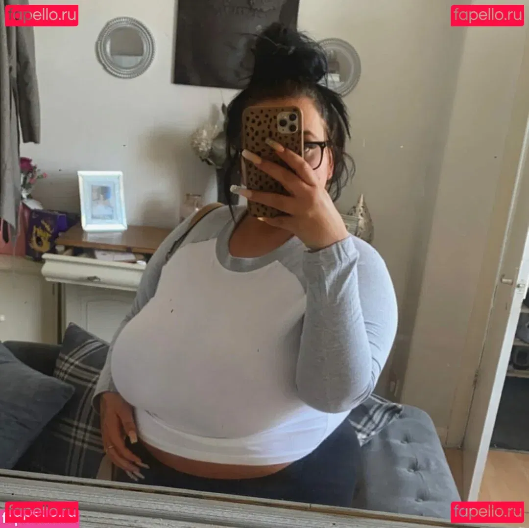 meg_bxxx Onlyfans Photo Gallery 