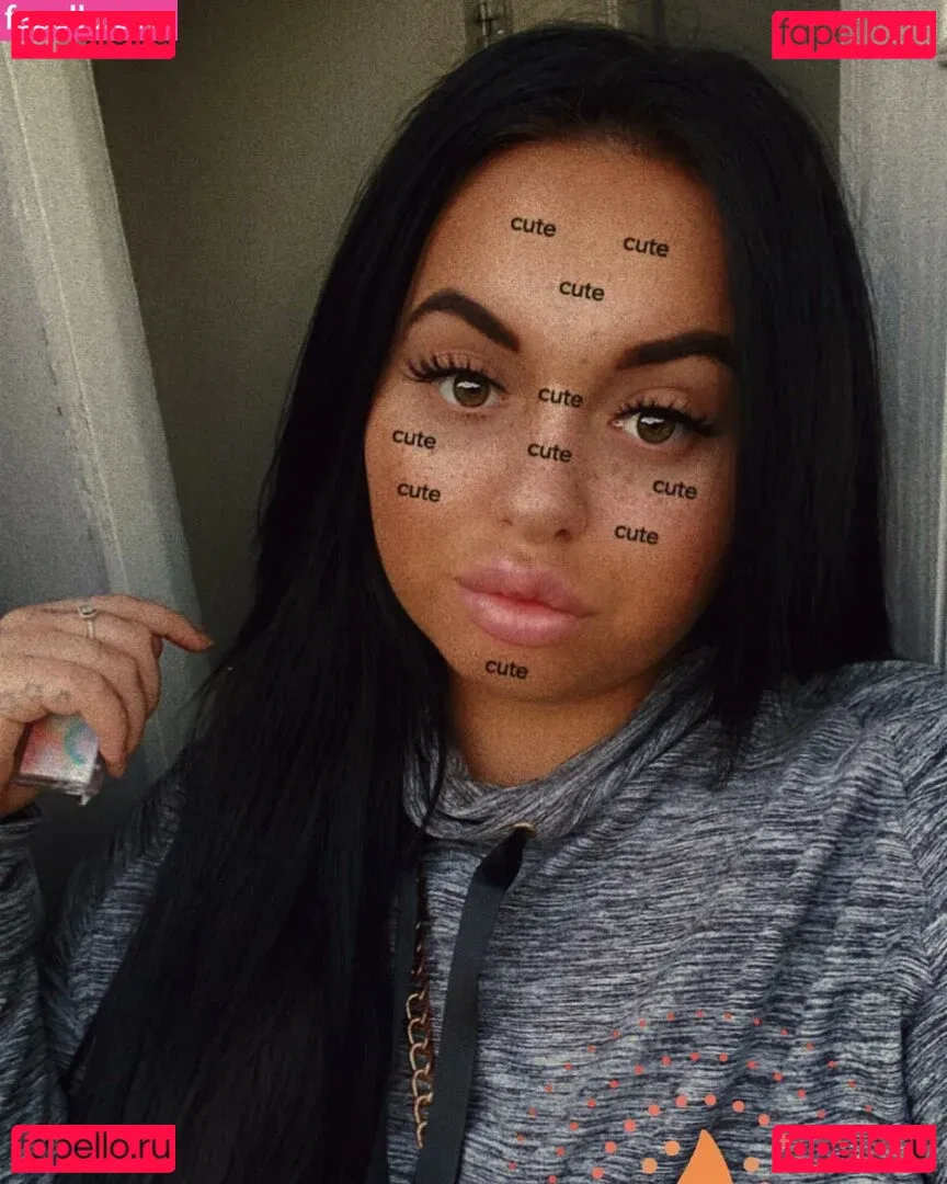 meg_bxxx Onlyfans Photo Gallery 