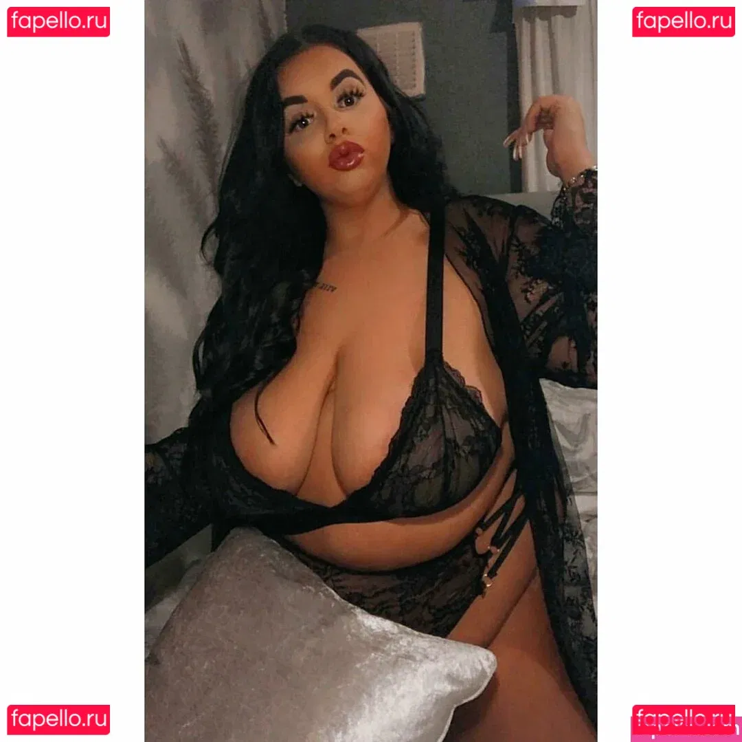 meg_bxxx Onlyfans Photo Gallery 