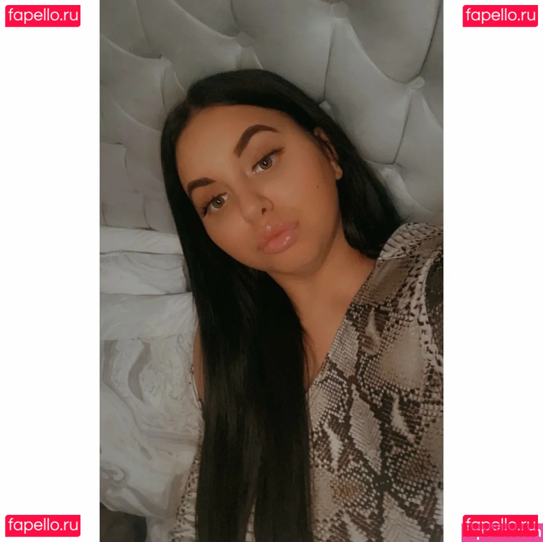 meg_bxxx Onlyfans Photo Gallery 