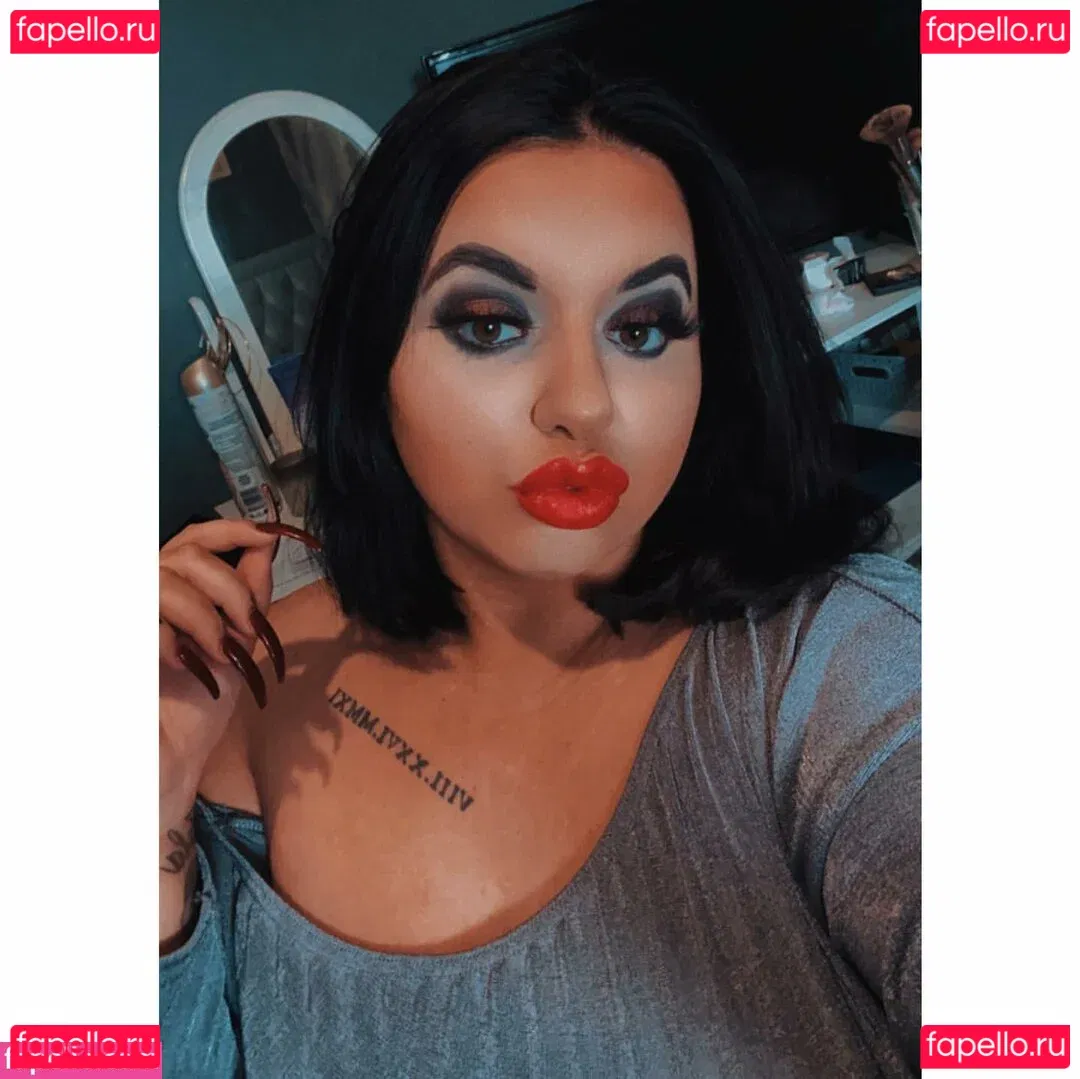 meg_bxxx Onlyfans Photo Gallery 