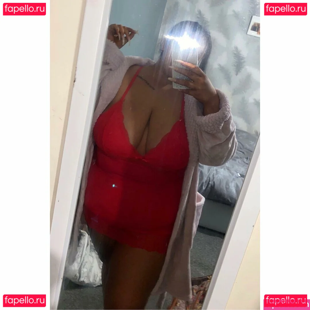 meg_bxxx Onlyfans Photo Gallery 