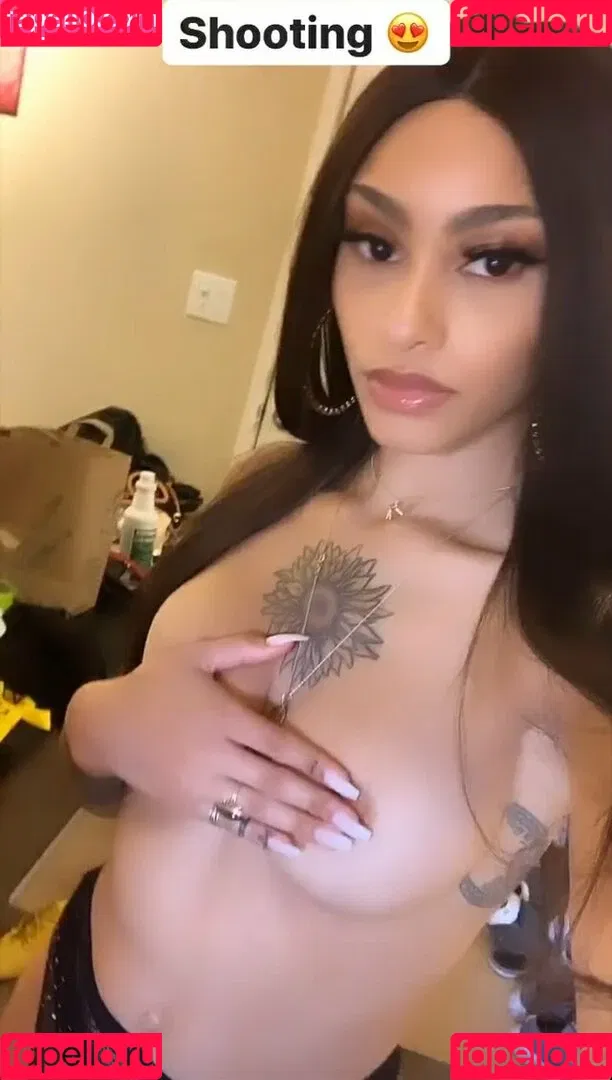 Sunnibytch Onlyfans Photo Gallery 