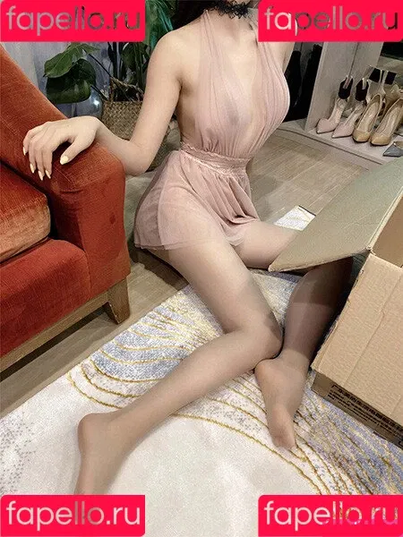 ZhiZhiBooty Onlyfans Photo Gallery 