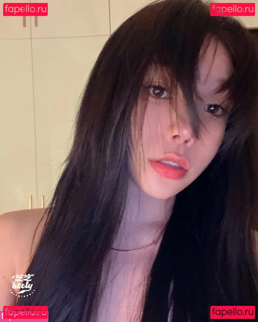 ZhiZhiBooty Onlyfans Photo Gallery 