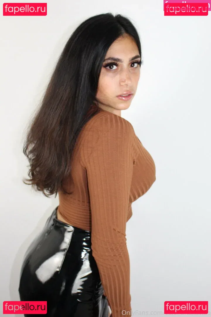 valentina.lavida.old Onlyfans Photo Gallery 