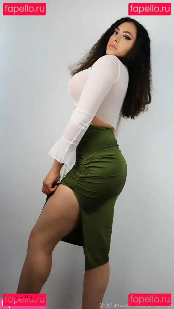 valentina.lavida.old Onlyfans Photo Gallery 