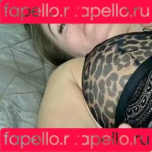 dont-tell-mom-and-dad Onlyfans Photo Gallery 